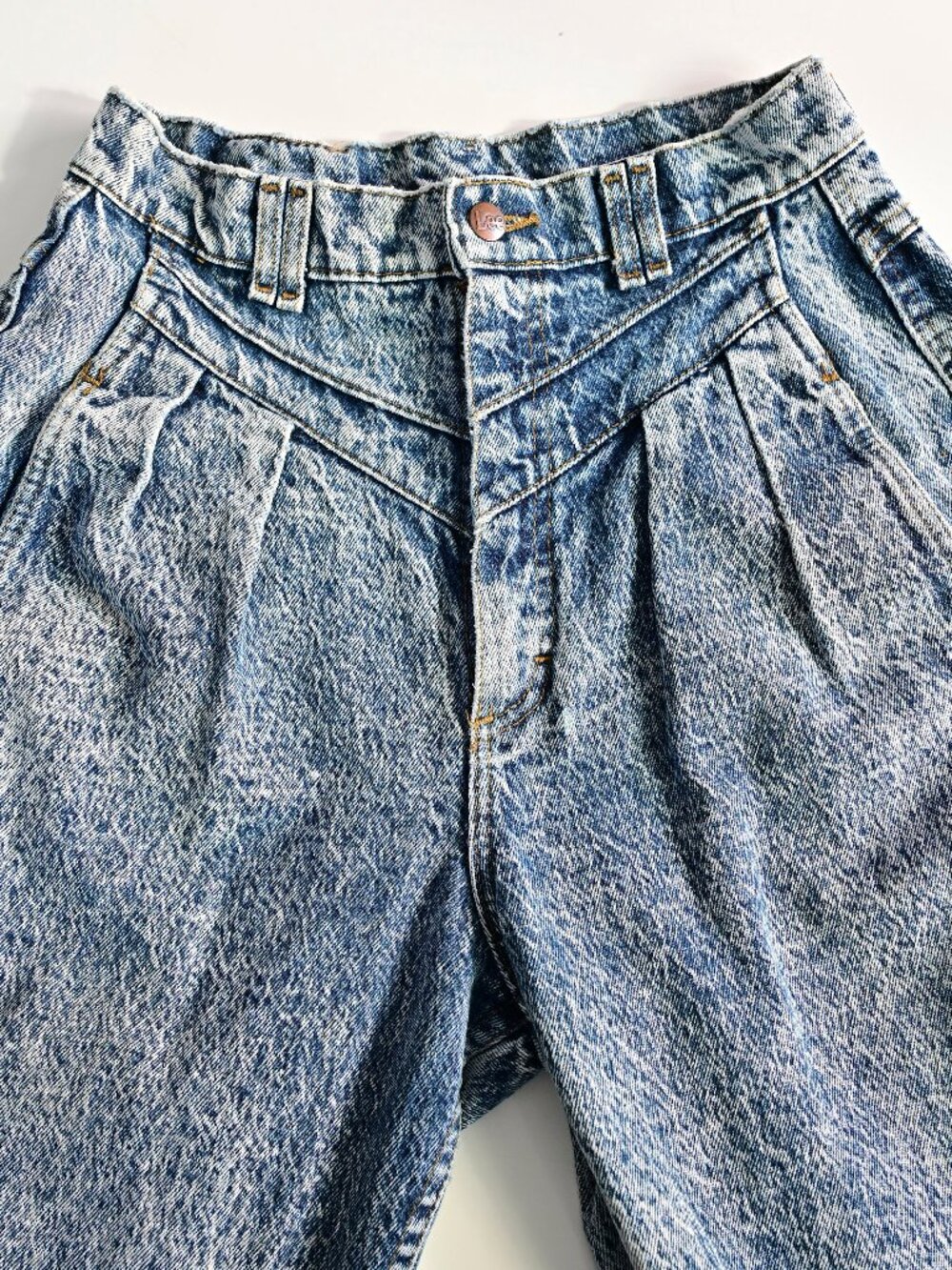 VTG Lee Bareback Made in USA High Rise Acid Wash Pleated Mom Jeans-Size 12